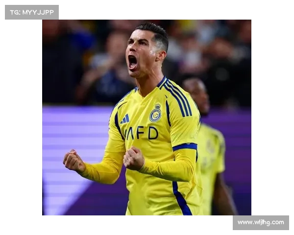 从成长与野心看罗本加盟皇马的动因及时代背景分析